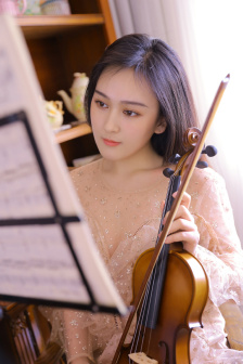 黑狱圣女